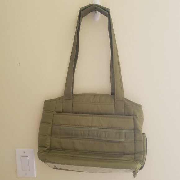 Lug Windbreaker Shoulder Bag Purse - Picture 2 of 7